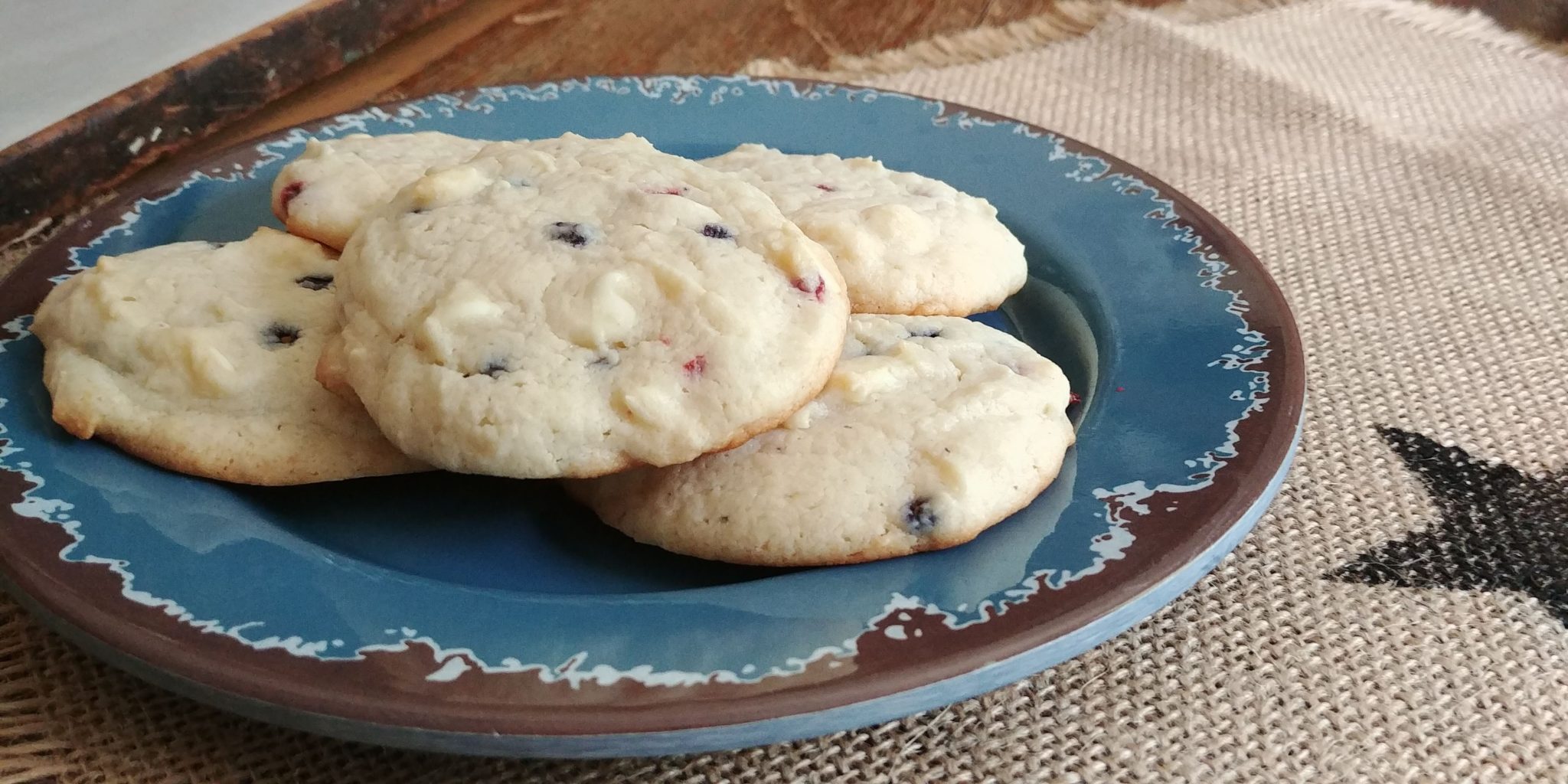 Berry Delicious Cheesecake Cookies